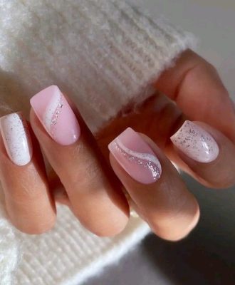 nails